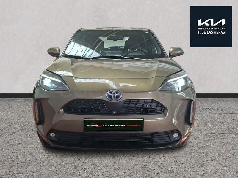 Usado Toyota Yaris Cross Active 116 CV (85 kW) 2022 Marrón SUV