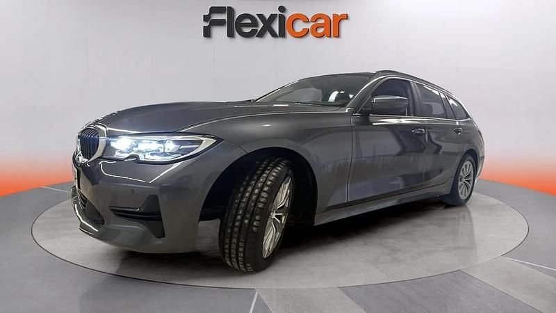 Używany BMW 320e 190 KM (139 kW) 2021 Czarny Kombi