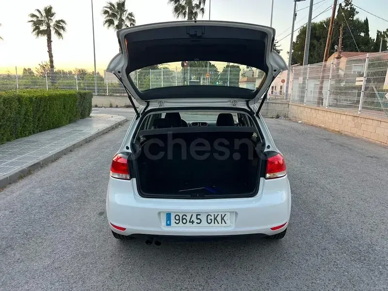 Usado VW Golf VI Advance 110 CV (80 kW) 2009 Blanco Utilitario