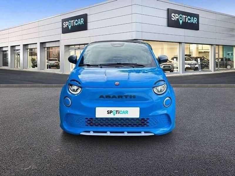 Usado Abarth 500C Turismo 114 kW (155 CV) 2024 Azul Descapotable