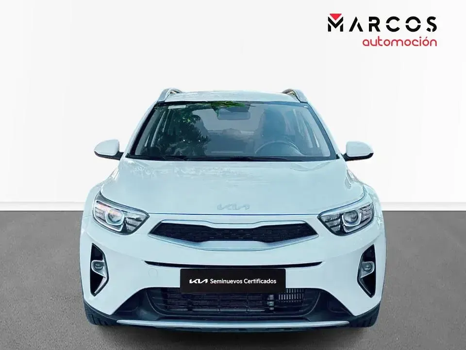 Usado Kia Stonic 100 CV (73 kW) 2024 SUV