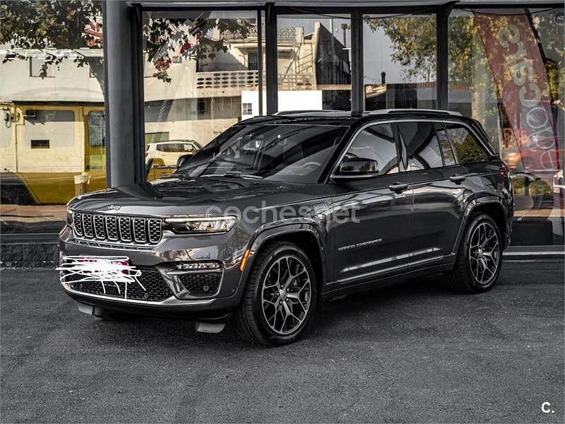 Usado Jeep Grand Cherokee Summit 381 CV (280 kW) 2023 Negro SUV