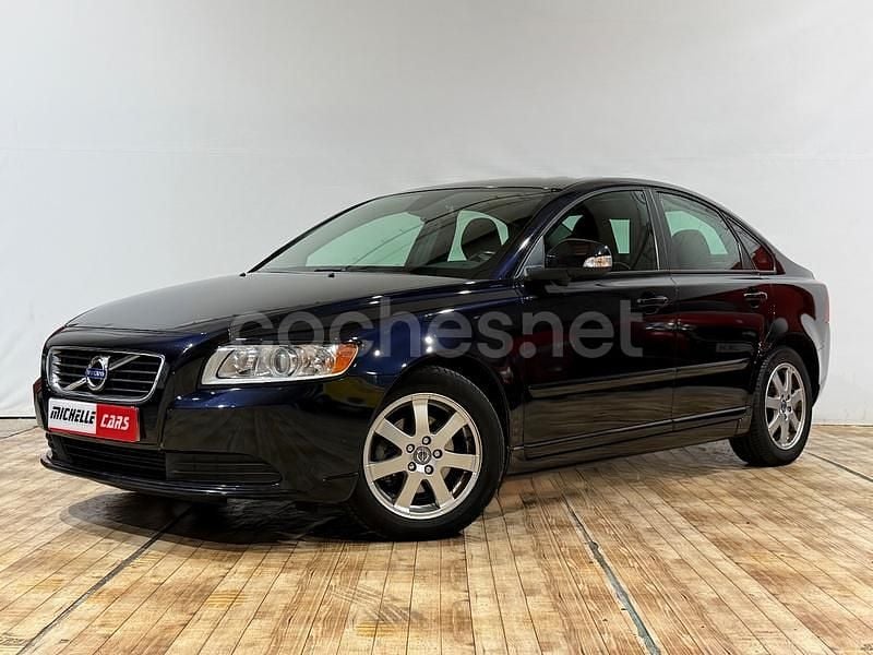 Negro Usado 2011 Volvo S40 Business Edition Berlina | 5999 € (Precio justo) - Imagen 1/4