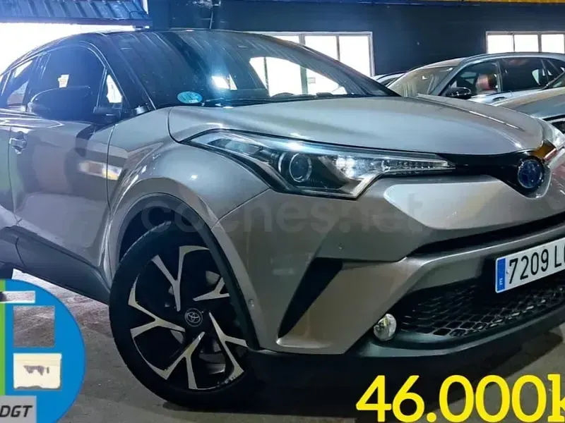 Käytetty Toyota C-HR Advance 122 HP (89 kW) 2020 Harmaa Katumaasturi