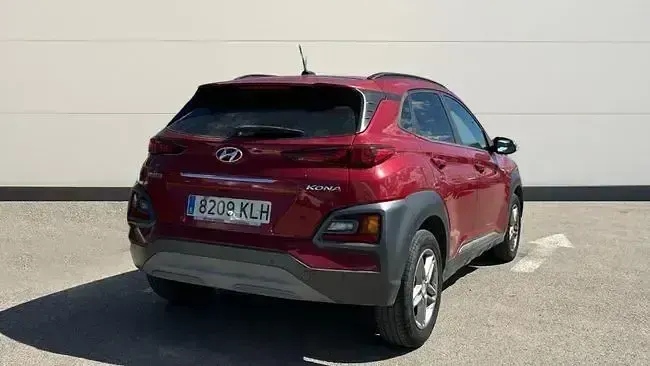 Usado Hyundai Kona 120 CV (88 kW) 2018 Rojo SUV
