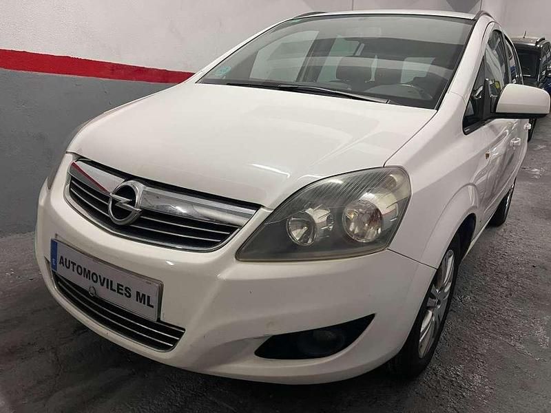 Blanco Usado 2012 Opel Zafira Enjoy Plus Monovolumen | 5800 € (Buen precio) - Imagen 1/4