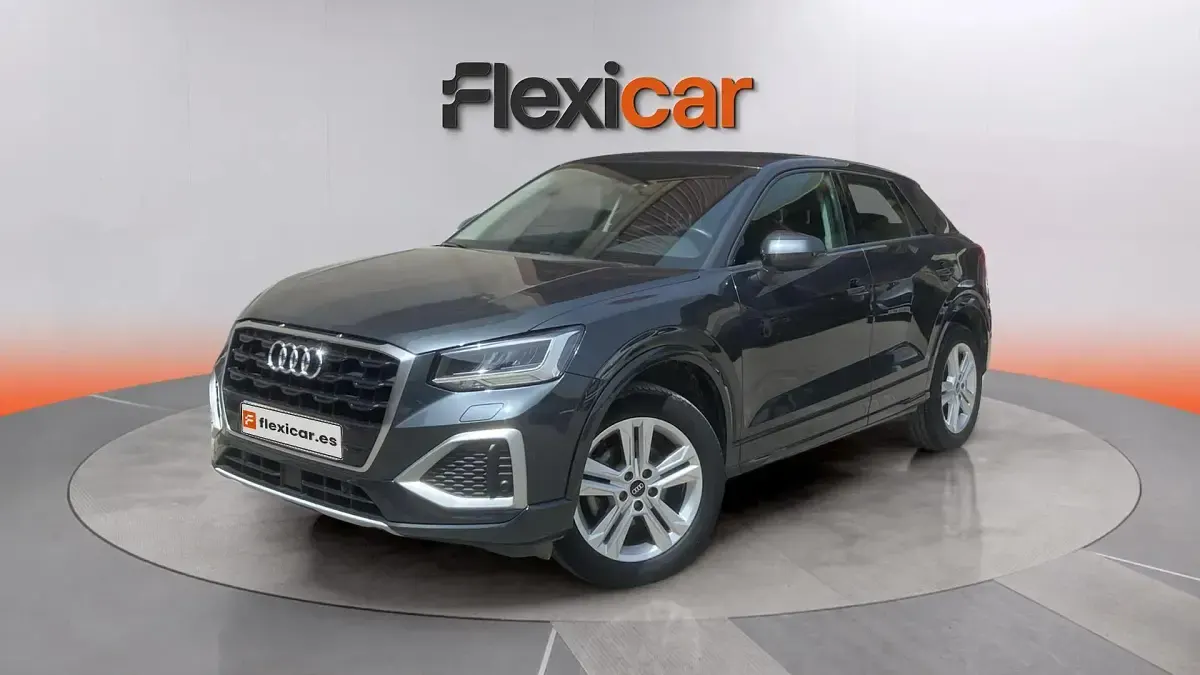 Usado Audi Q2 Advanced 150 CV (110 kW) 2021 Gris SUV