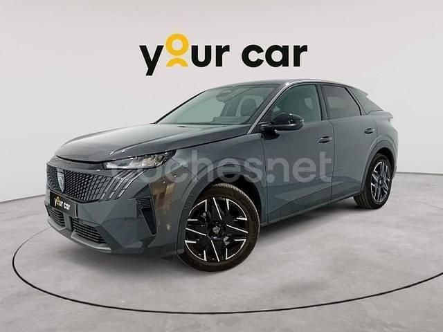 Usado Peugeot 3008 Allure 136 CV (100 kW) 2024 Gris / plata SUV