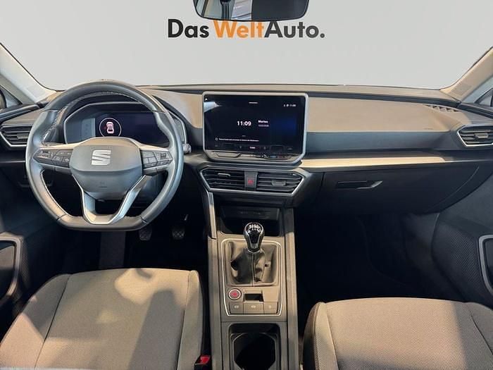 Usado Seat Leon Style 116 CV (85 kW) 2024 Blanco