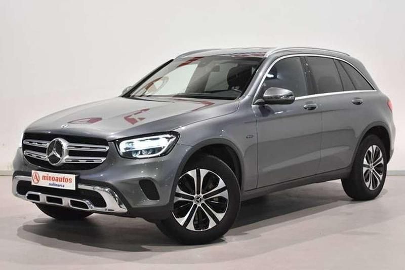 Usado Mercedes GLC300 313 CV (230 kW) 2020 Gris SUV