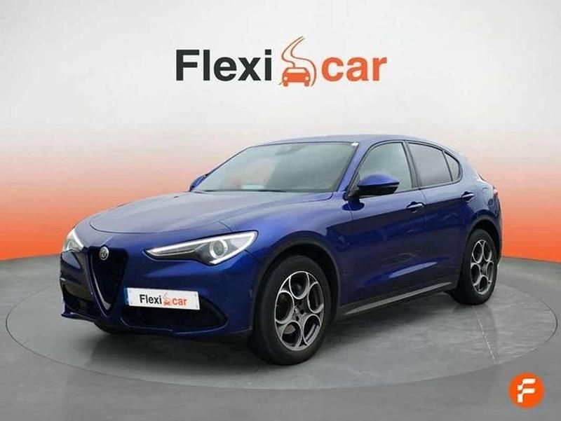 Usado Alfa Romeo Stelvio Sprint 200 CV (147 kW) 2022 Azul SUV
