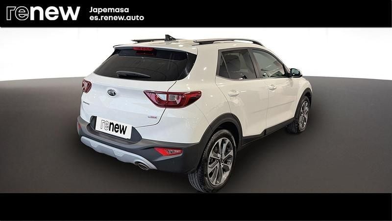 Usado Kia Stonic 120 CV (88 kW) 2019 Blanco SUV
