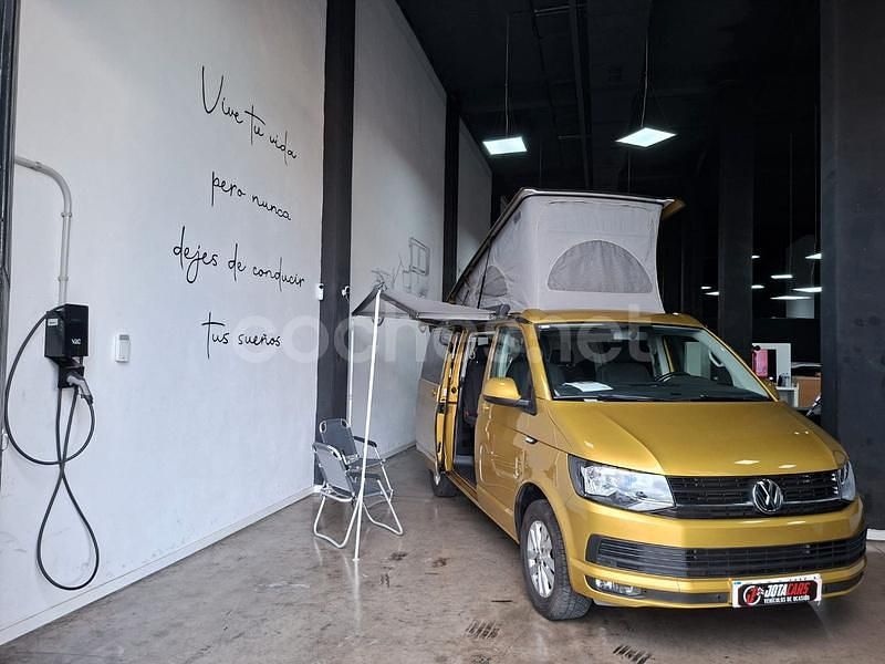 Amarillo Usado 2019 VW California Beach Van | 39.990 € (Super precio) - Imagen 1/4