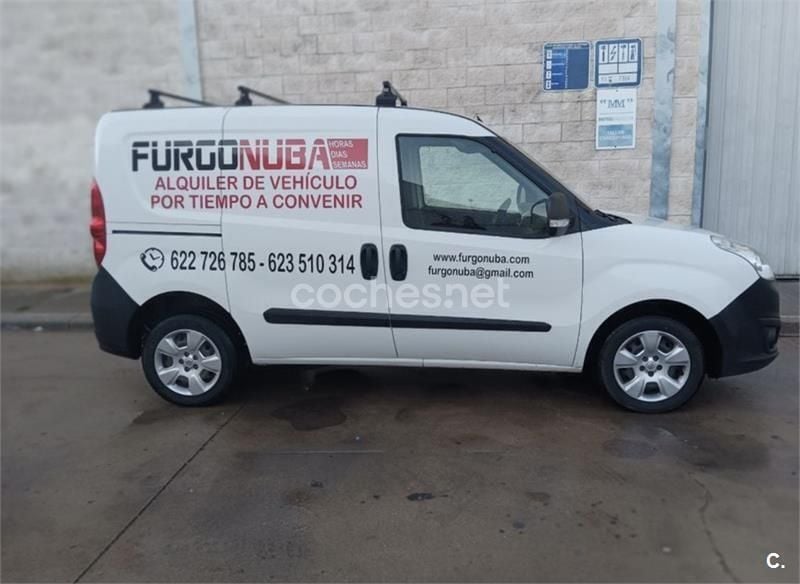 Blanco Usado 2016 Opel Combo Expression Monovolumen | 7500 € (Precio justo) - Imagen 1/4