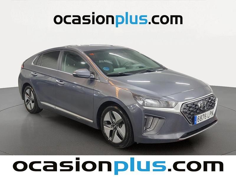Usado Hyundai Ioniq 141 CV (103 kW) 2021 Gris Utilitario