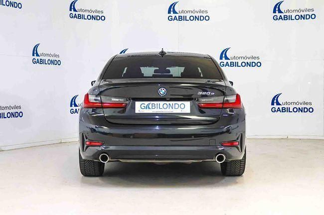 Usado BMW 320e Comfort Edition 204 CV (150 kW) 2021 Naranja Berlina