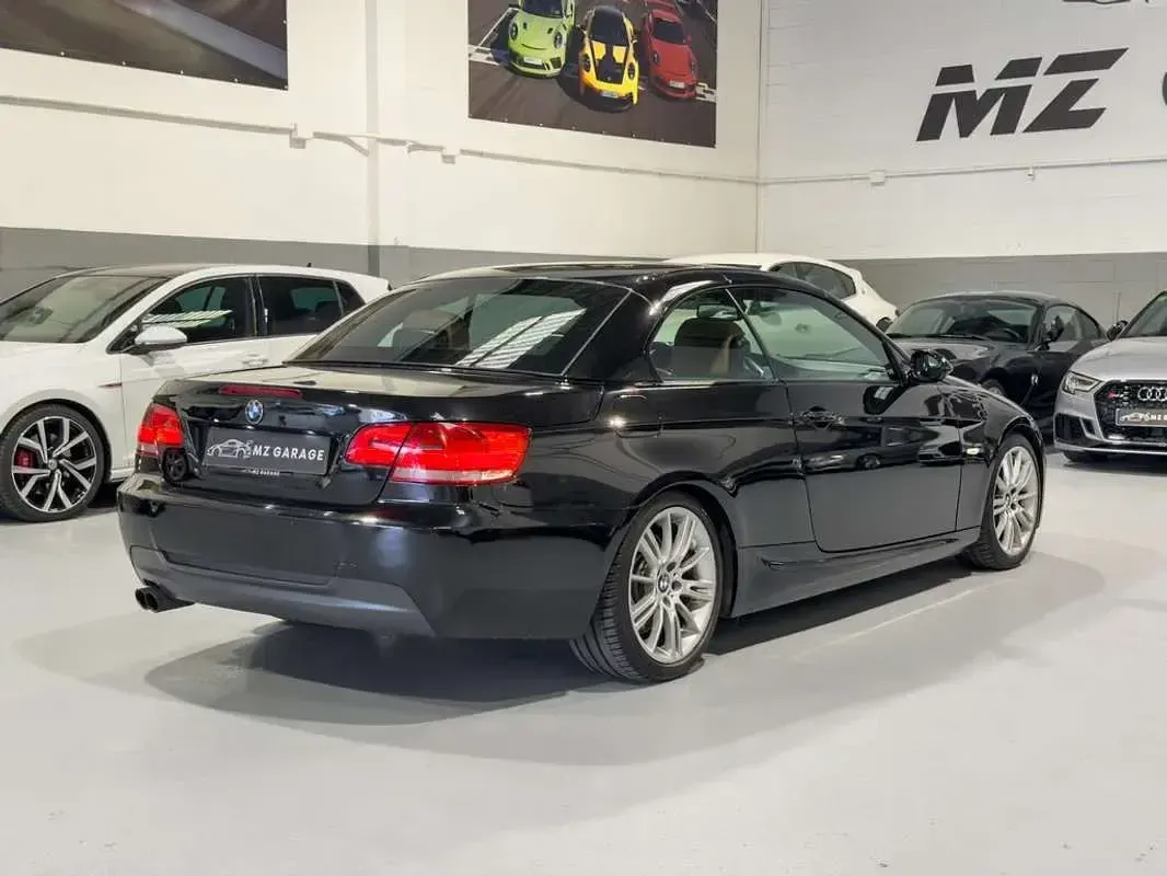 Usado BMW 330 Cabriolet Comfort Edition 272 CV (200 kW) 2007 Negro Descapotable
