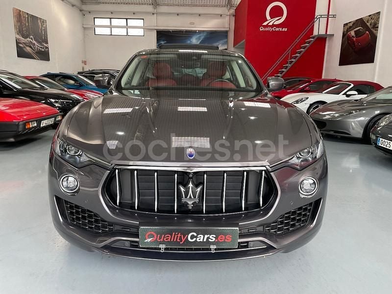 Usado Maserati Levante 430 CV (316 kW) 2016 Gris / plata SUV