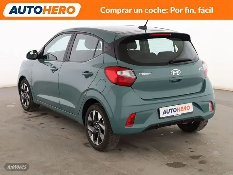 Usado Hyundai i10 67 CV (49 kW) 2023 Verde Utilitario