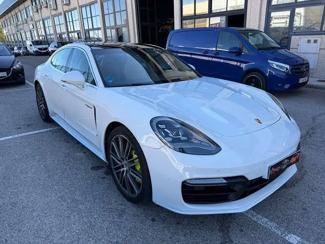 Usado Porsche Panamera 4 462 CV (339 kW) 2017 Blanco Utilitario