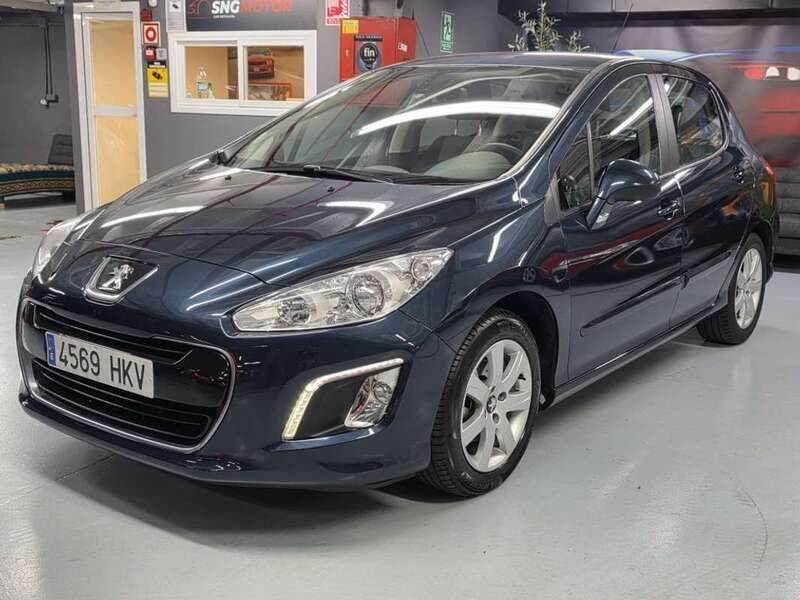 Usado 2012 Peugeot 308 Active Utilitario | 8500 € (Precio justo) - Imagen 1/4