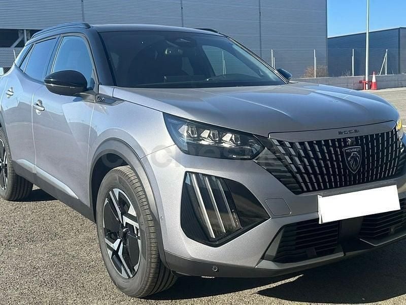 Nuevo Peugeot 2008 GT 145 CV (106 kW) 2025 Gris / plata SUV