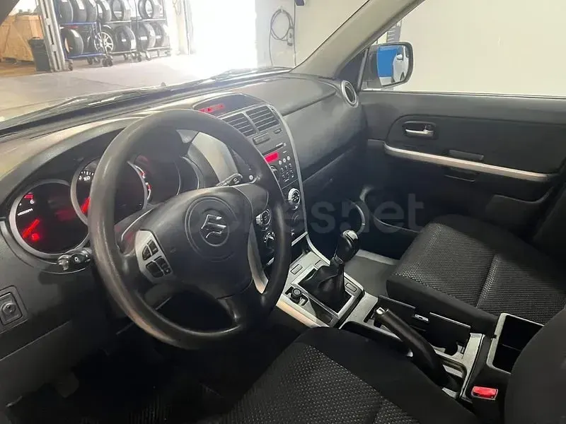 Usado Suzuki Grand Vitara 129 CV (94 kW) 2008 Blanco SUV