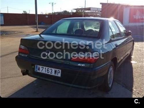 Verde Usado 1998 Peugeot 406 Berlina | 1500 € - Imagen 1/4