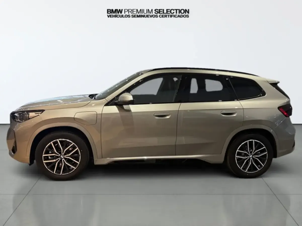 Usado BMW X1 Comfort Edition 245 CV (180 kW) 2026 Gris plata SUV