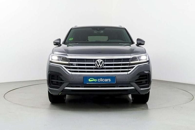 Usado VW Touareg Elegance 286 CV (210 kW) 2021 Gris SUV