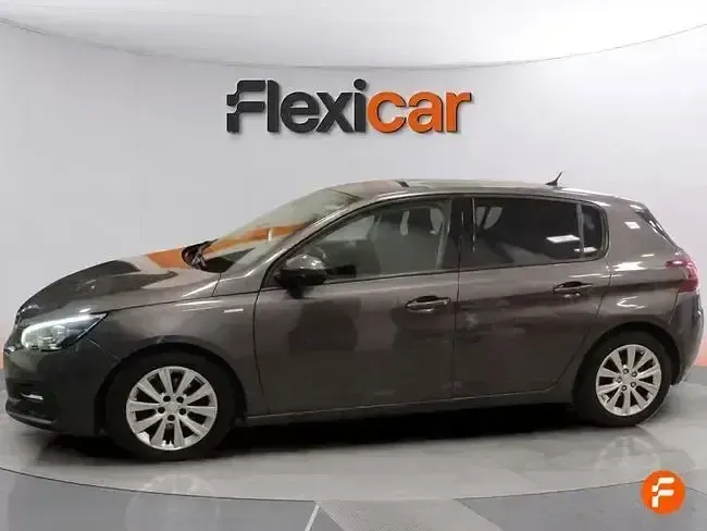 Usado Peugeot 308 Access 110 CV (80 kW) 2020 Azul Berlina