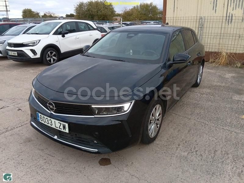 Negro Usado 2023 Opel Astra Edition Berlina | 13.200 € (Super precio) - Imagen 1/4