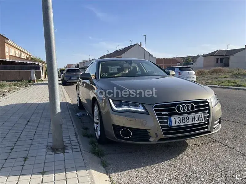Usado Audi A7 Sportback Ambiente 245 CV (180 kW) 2012 Beige Utilitario