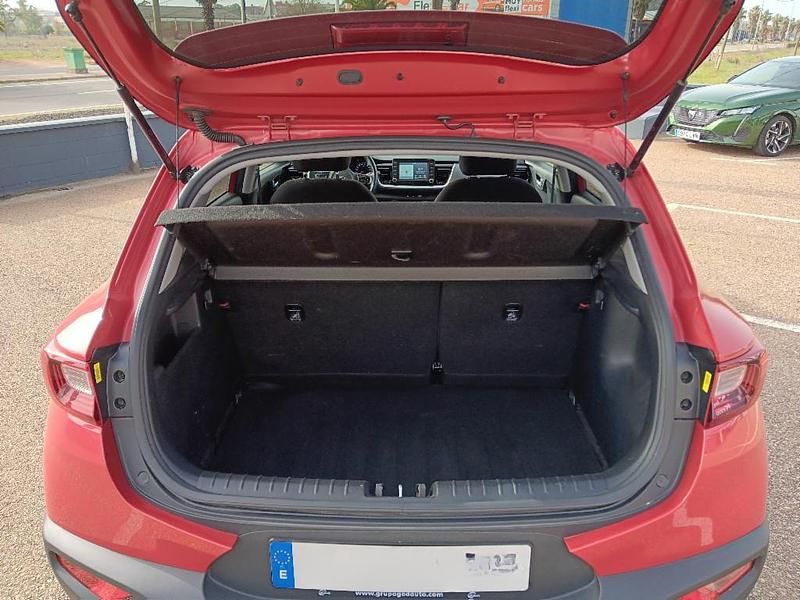 Usado Kia Stonic 120 CV (88 kW) 2018 Rojo SUV