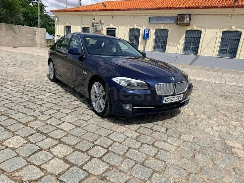 Usado BMW 550 408 CV (300 kW) 2010 Azul Berlina