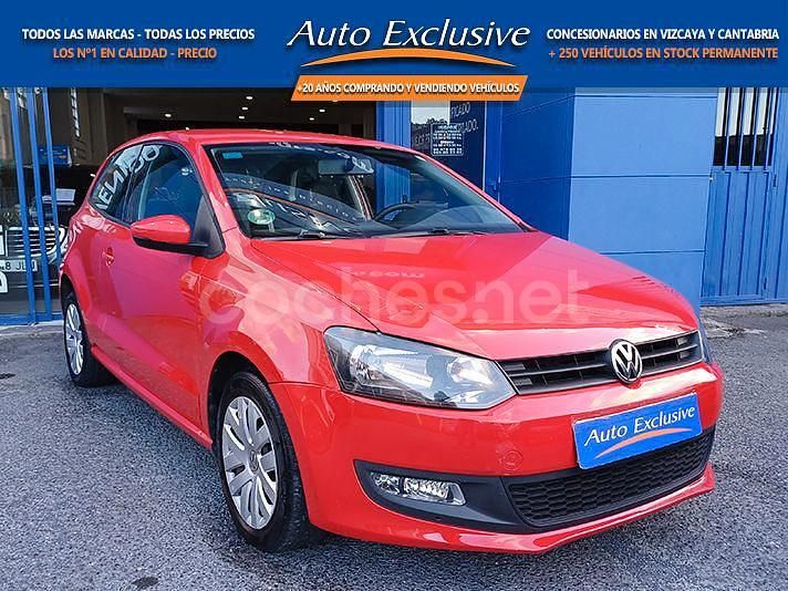 Usado VW Polo Advance 70 CV (51 kW) 2013 Rojo Berlina