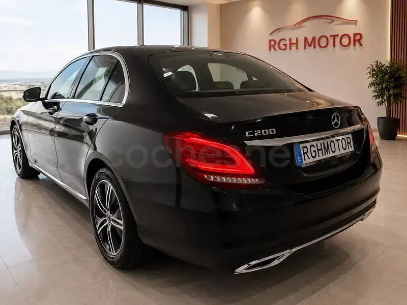 Usado Mercedes C200 204 CV (150 kW) 2021 Gris / plata Berlina