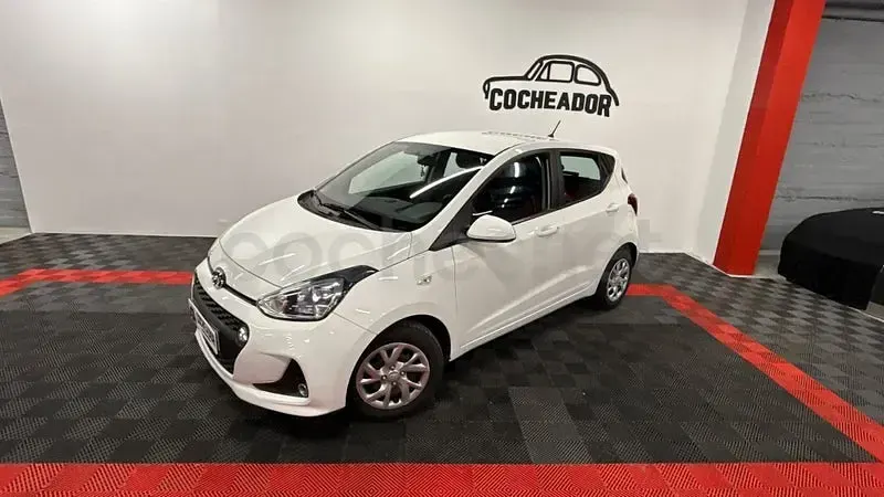 Używany Hyundai i10 87 KM (63 kW) 2017 Biały Hatchback