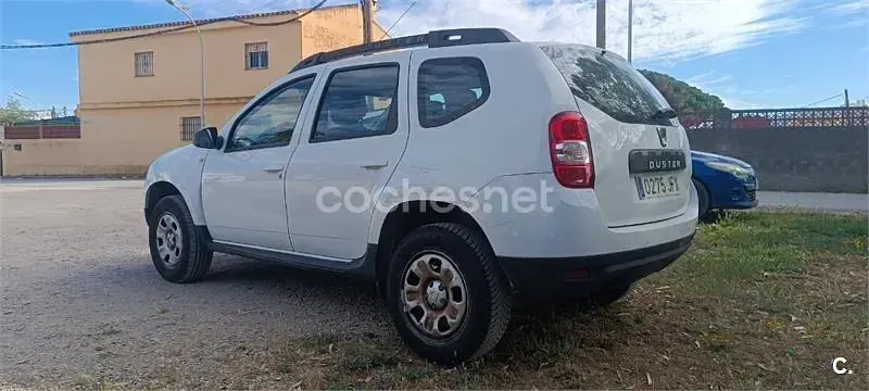 Usado Dacia Duster Ambiance 90 CV (66 kW) 2015 Blanco SUV
