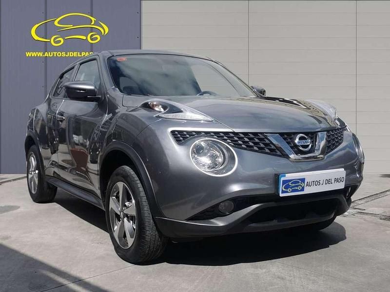 Usado Nissan Juke Acenta 113 CV (83 kW) 2019 Gris SUV