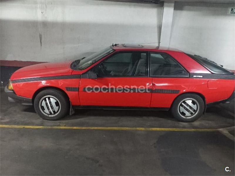 Rojo Usado 1982 Renault Fuego Coupe | 7500 € - Imagen 1/4