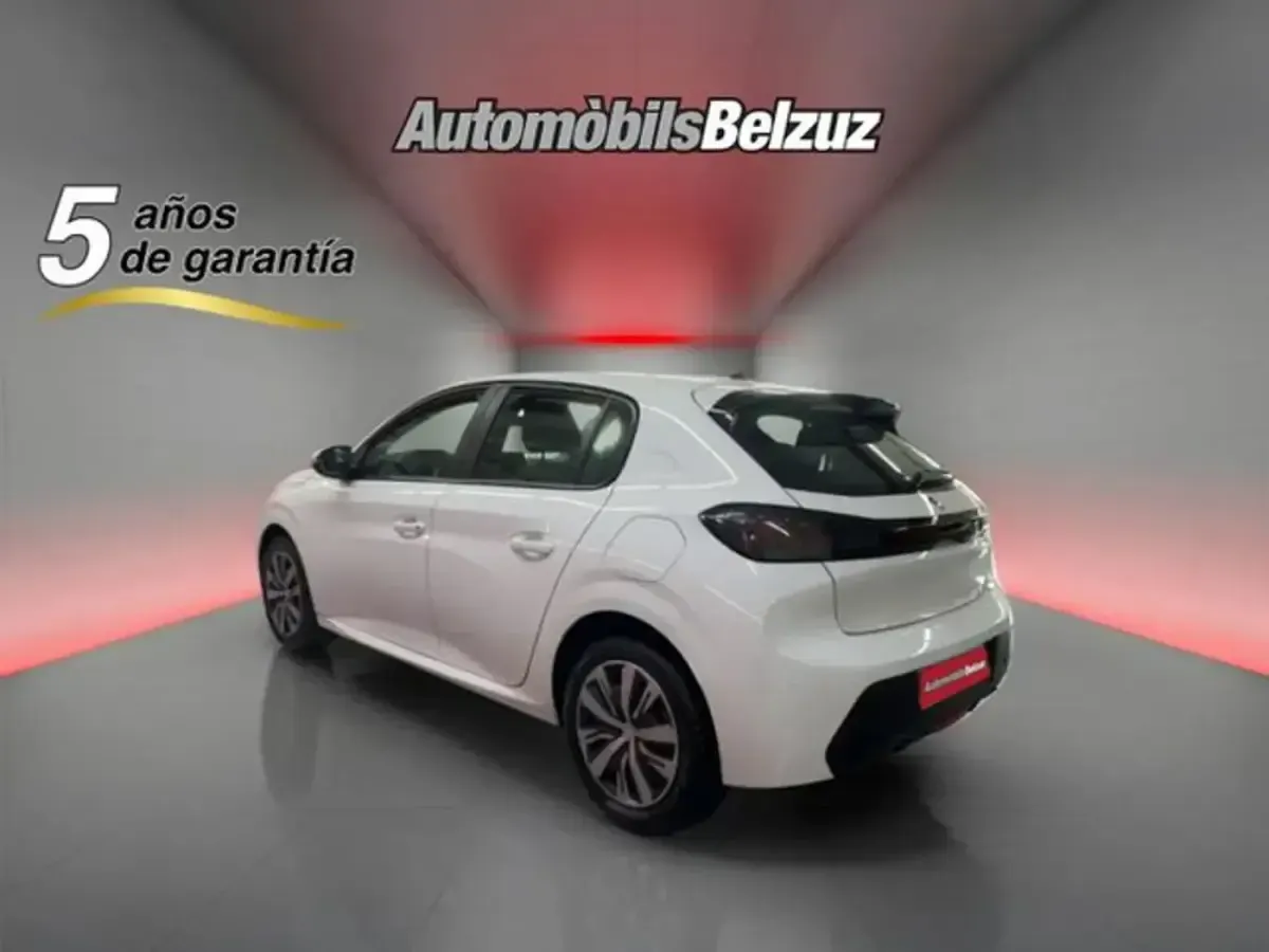 Usado Peugeot 208 Active 100 CV (73 kW) 2020 Utilitario