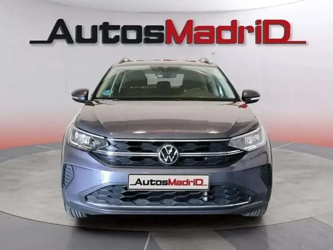 Usado VW Taigo Life 110 CV (80 kW) 2022 Gris SUV