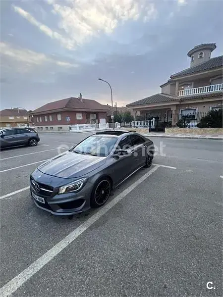 Usado Mercedes CLA220 AMG line 177 CV (130 kW) 2015 Gris / plata Coupe