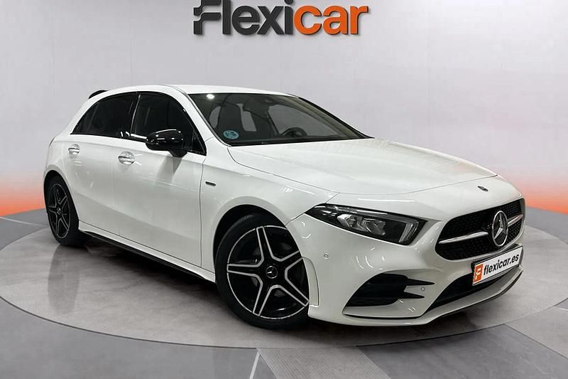 Blanco Usado 2022 Mercedes A180 Utilitario | 22.990 € (Super precio) - Imagen 1/4