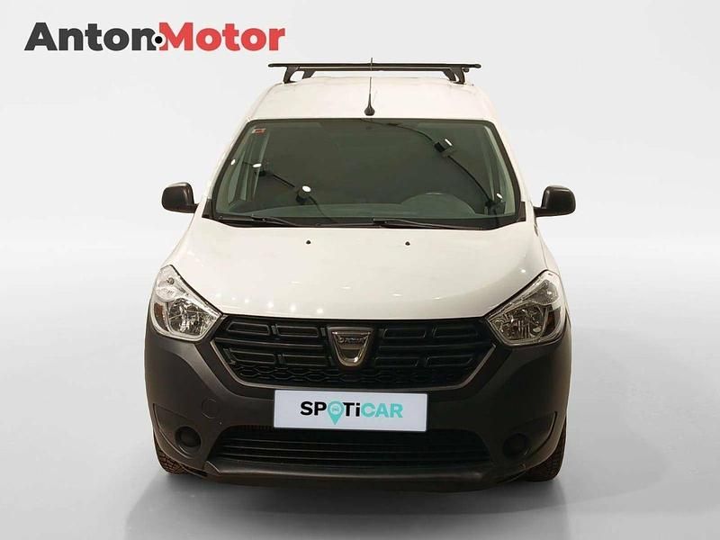 Usado Dacia Dokker Acces 102 CV (75 kW) 2020 Blanco Monovolumen