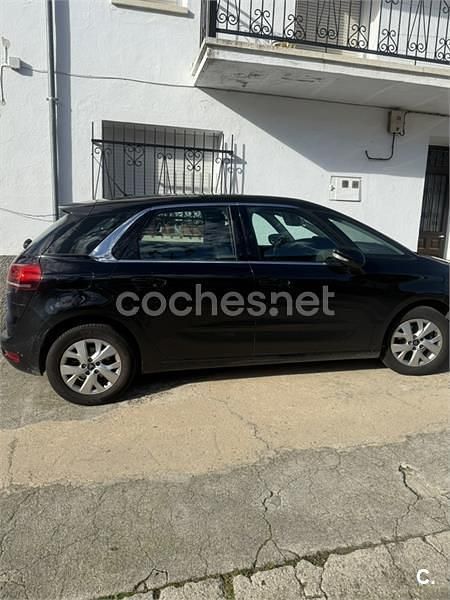 Usado Citroën C4 Picasso Live 120 CV (88 kW) 2017 Negro Monovolumen