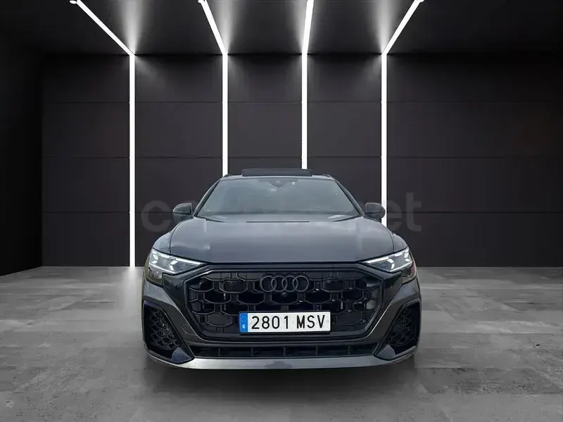Usado Audi SQ8 507 CV (372 kW) 2024 Gris / plata SUV