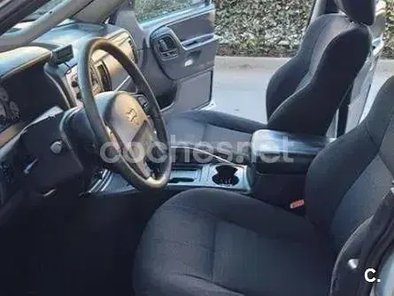 Usado Jeep Grand Cherokee Laredo 163 CV (119 kW) 2005 Gris / plata SUV