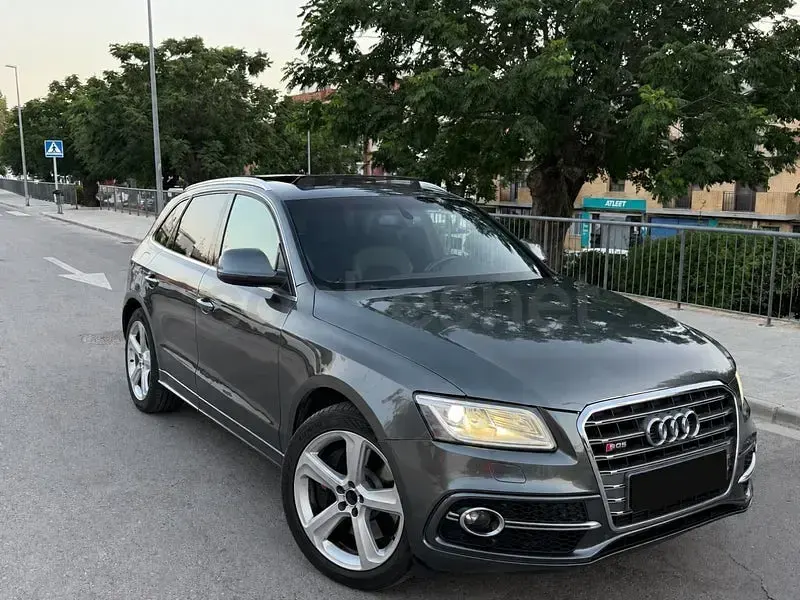 Usado Audi SQ5 313 CV (230 kW) 2014 Gris / plata SUV